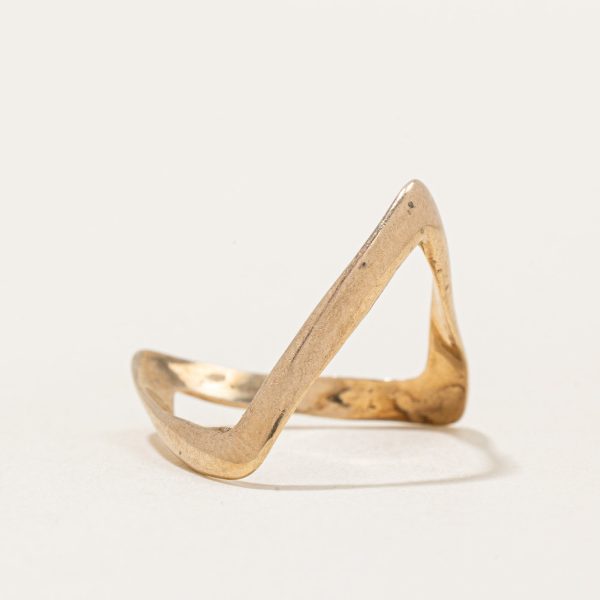 10k Yellow Gold Chevron Ring | SZ 6.5 | Online now