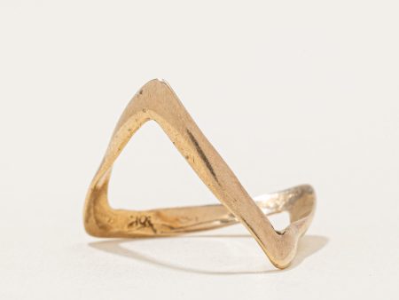 10k Yellow Gold Chevron Ring | SZ 6.5 | Online now