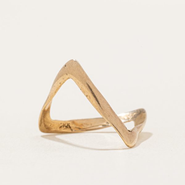 10k Yellow Gold Chevron Ring | SZ 6.5 | Online now